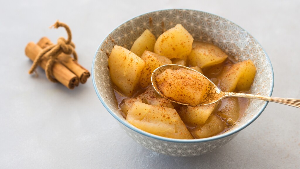 Stewed apples with cinnamon.