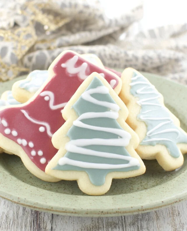 Classic Low-Carb Almond Sugar Cookies Recipe