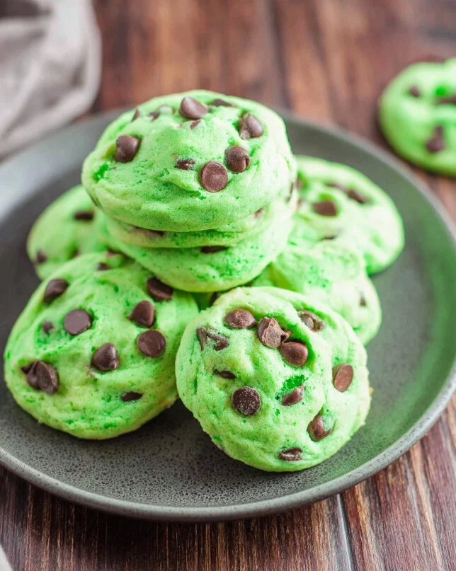Soft-Baked Zero-Sugar Mint Chocolate Chip Cookies Recipe