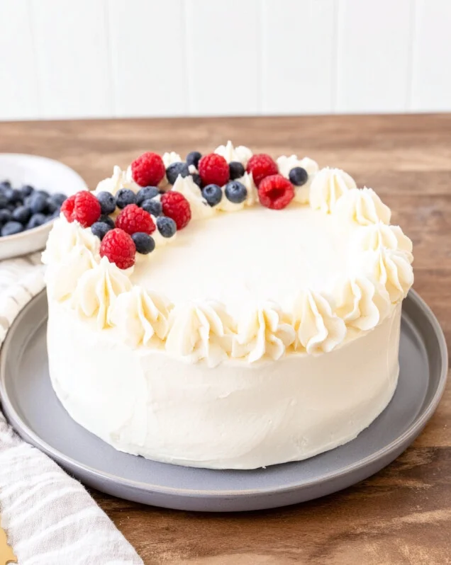 Velvety 3-Ingredient Low-Carb Cheesecake Mousse Cake Recipe