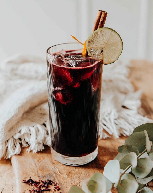 Ruby Spiced Hibiscus Tea Cooler (Sugar-Free)